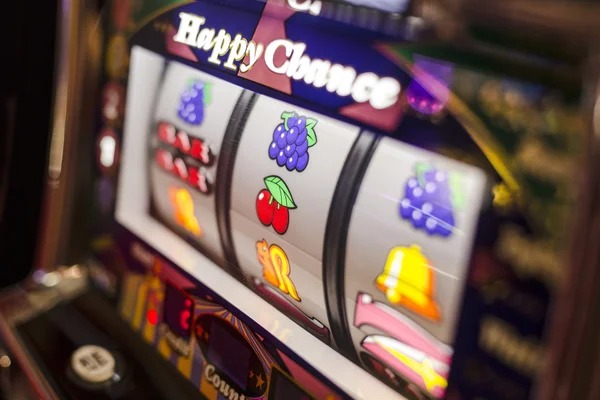 Big Bass Bonanza bonus round screen showing free spins and multiplier symbols